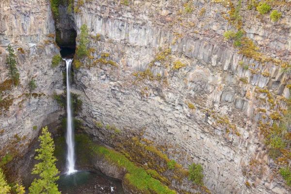 Canada, BC, Wells Gray PP Spahats Falls